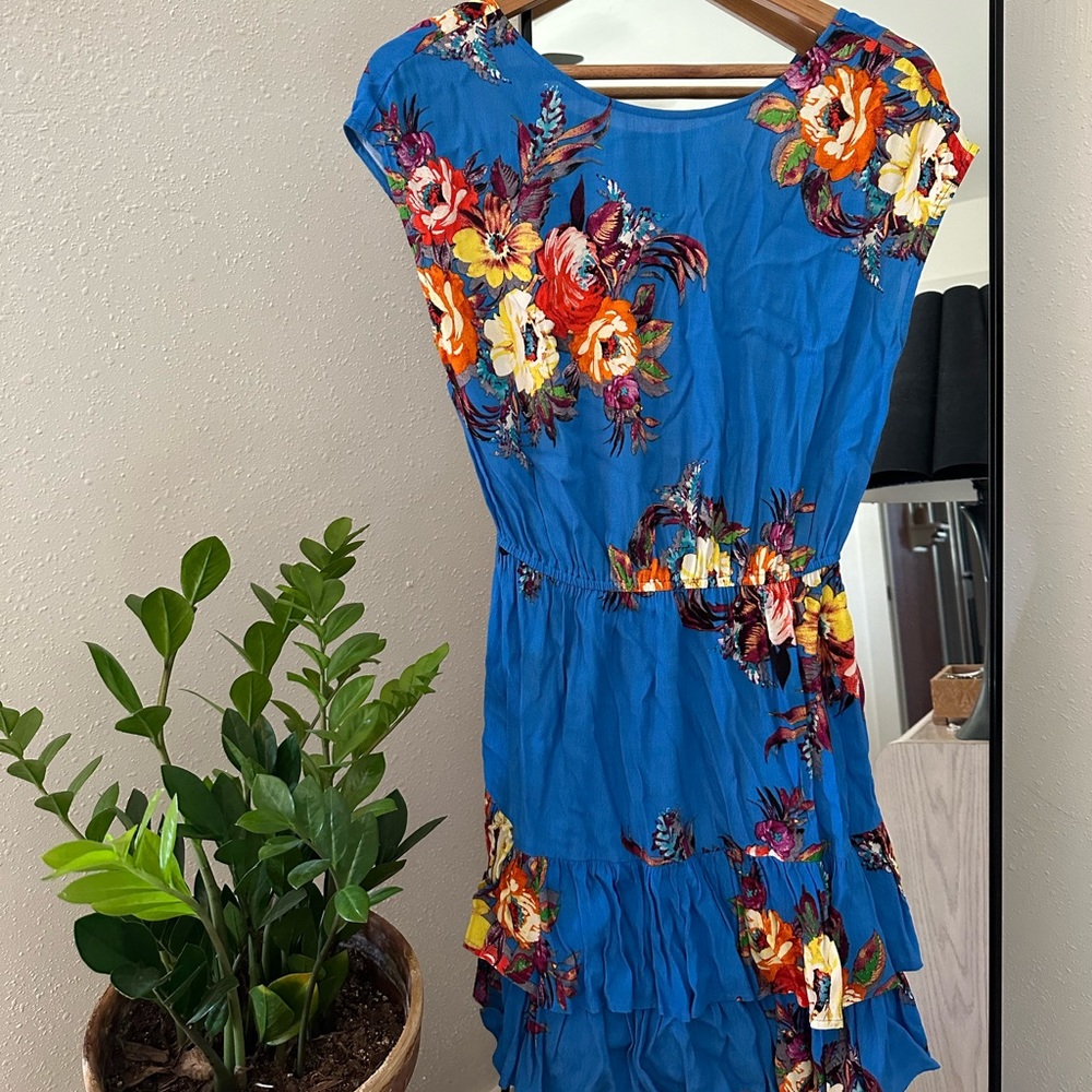Anthropologie floral ruffle bottom dress - size XS.